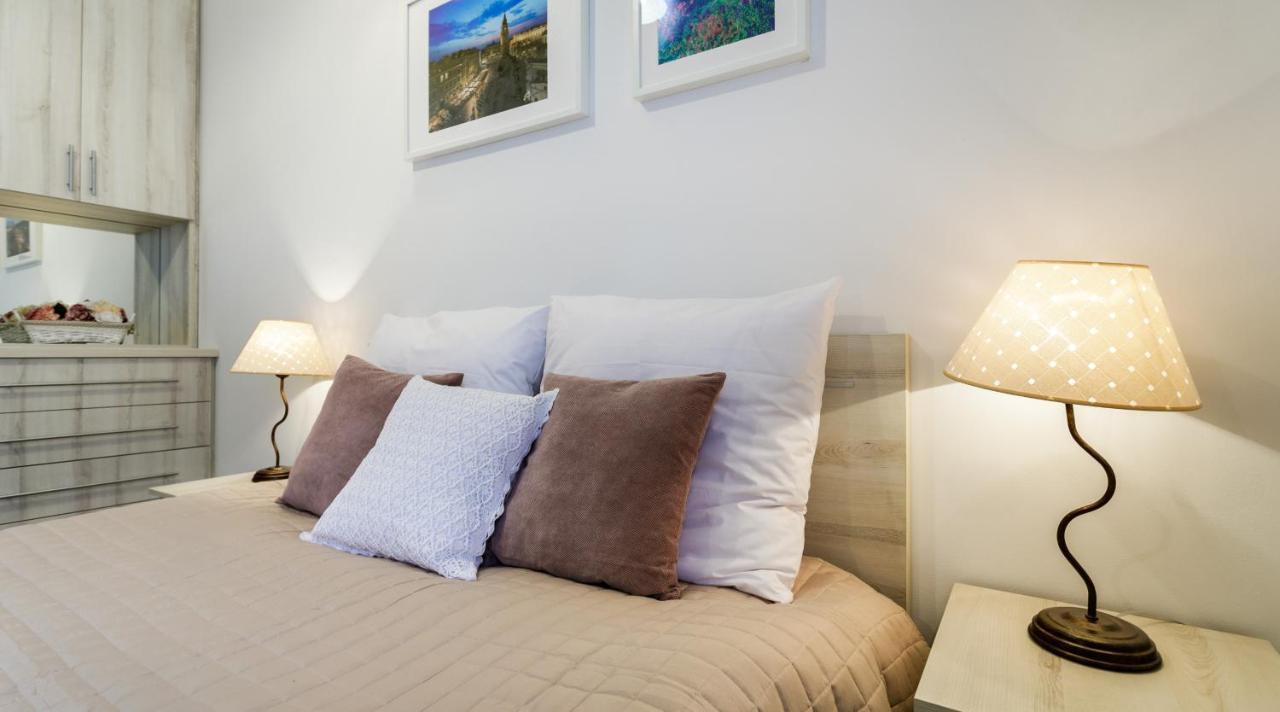 My Krakow Apartments - Topolowa 8 ภายนอก รูปภาพ